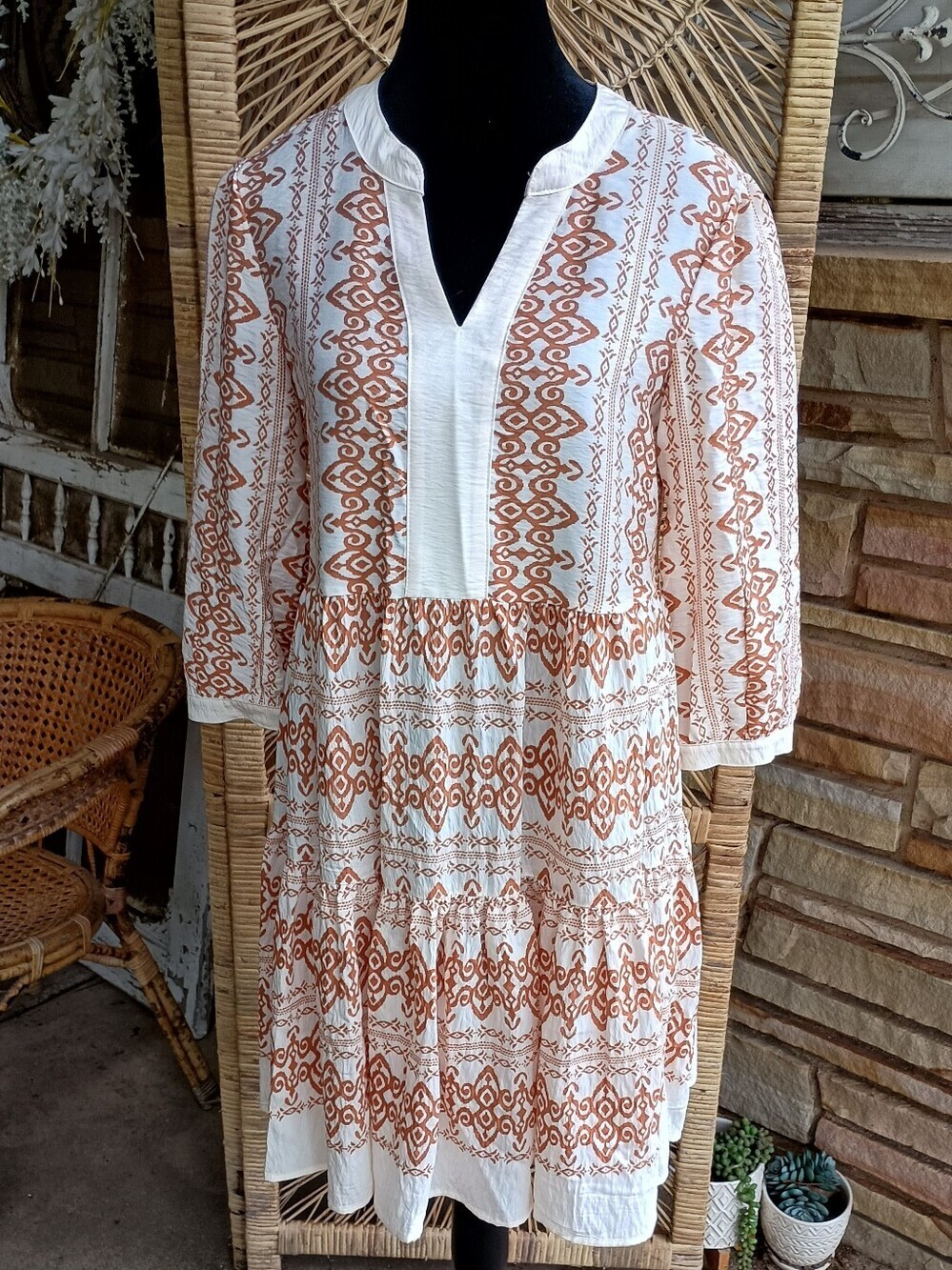 Fig + Flower White and Rust Patterned Women’s Tiered Dress_S
